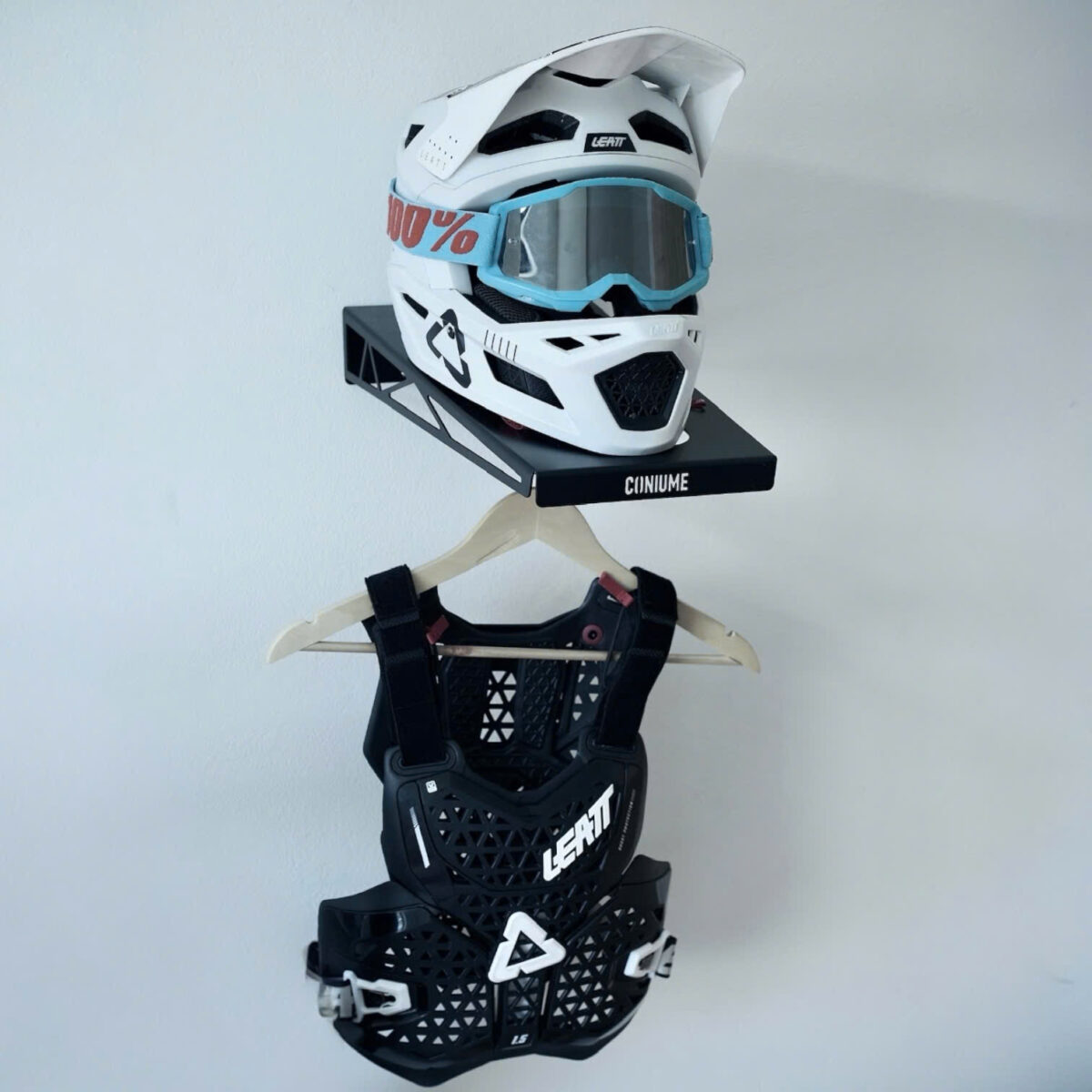 MOTORCYCLE HELMET WALL MOUNT